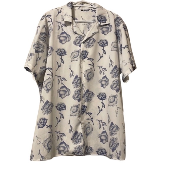 🌟5 for $25🌟 Floral collared button up shirt - Picture 1 of 5